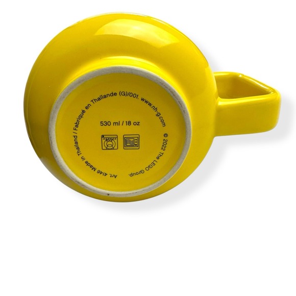 LEGO‎ Ceramic Mug Winking Girl 17.9 Oz. Ceramic Mug Yellow - Picture 6 of 9